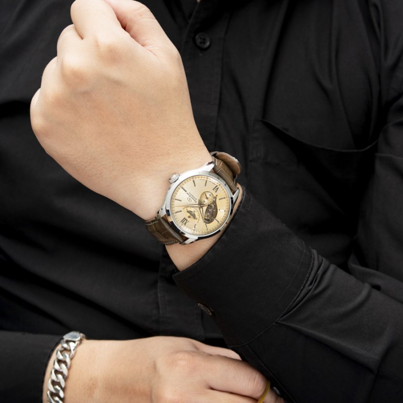 Đồng hồ Nam Orient Star Layered Skeleton RE-AV0B10G00B